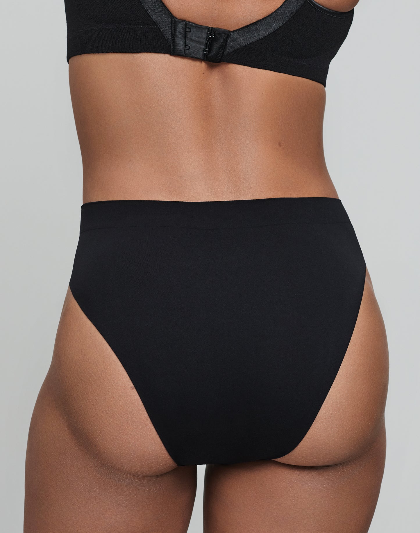Slip Lightweight Black