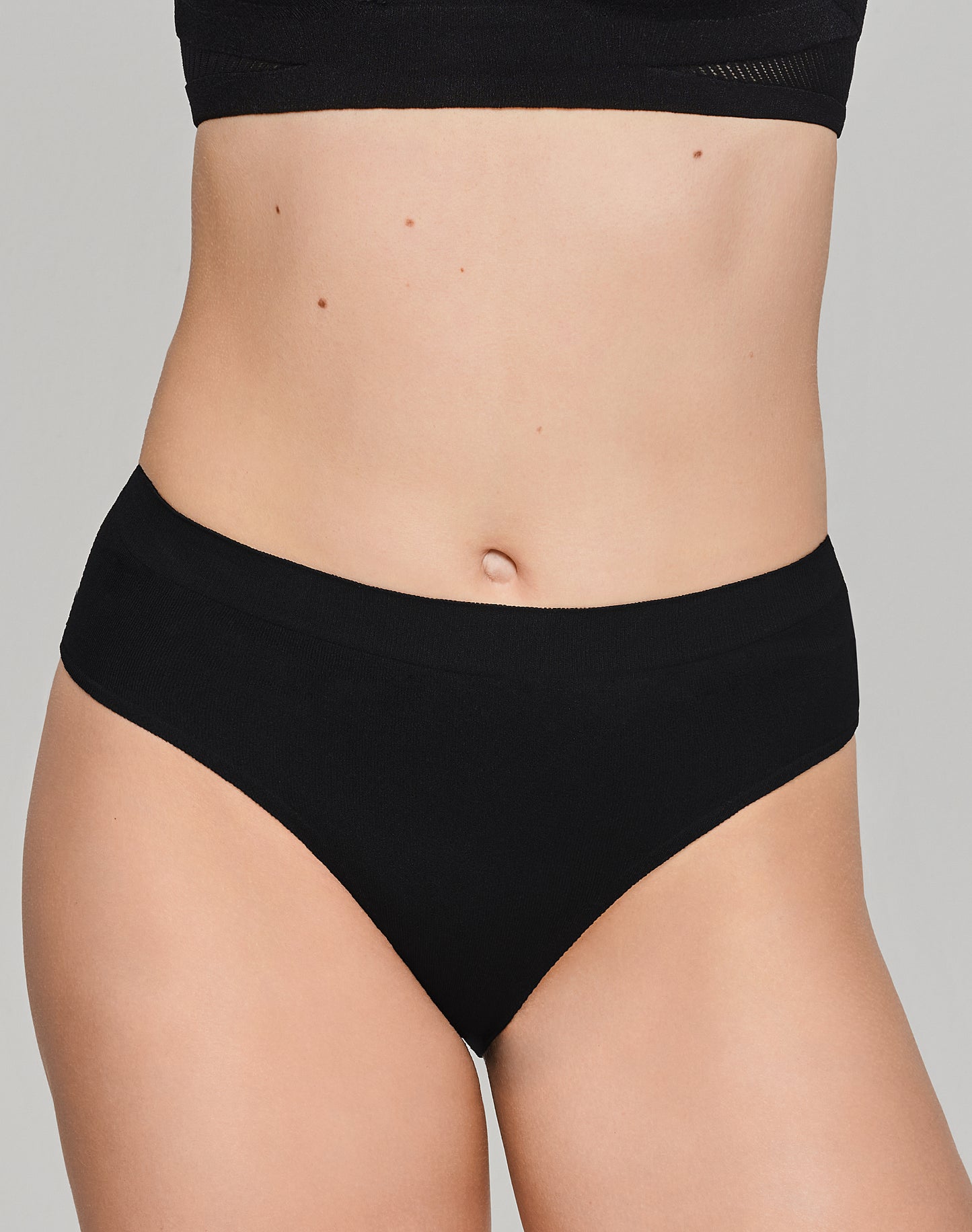 Slip Black