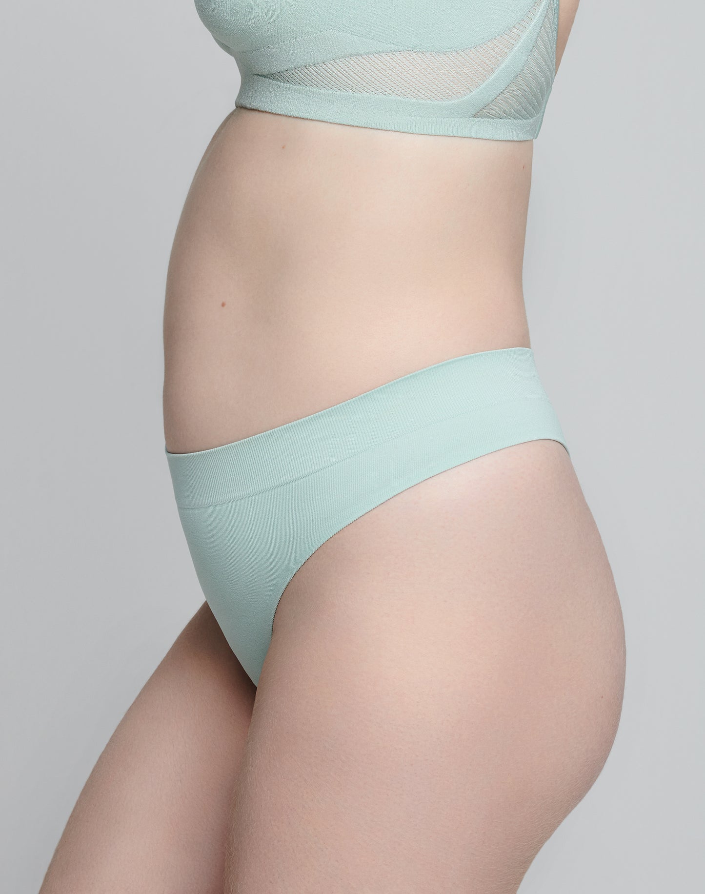 String Seafoam Green