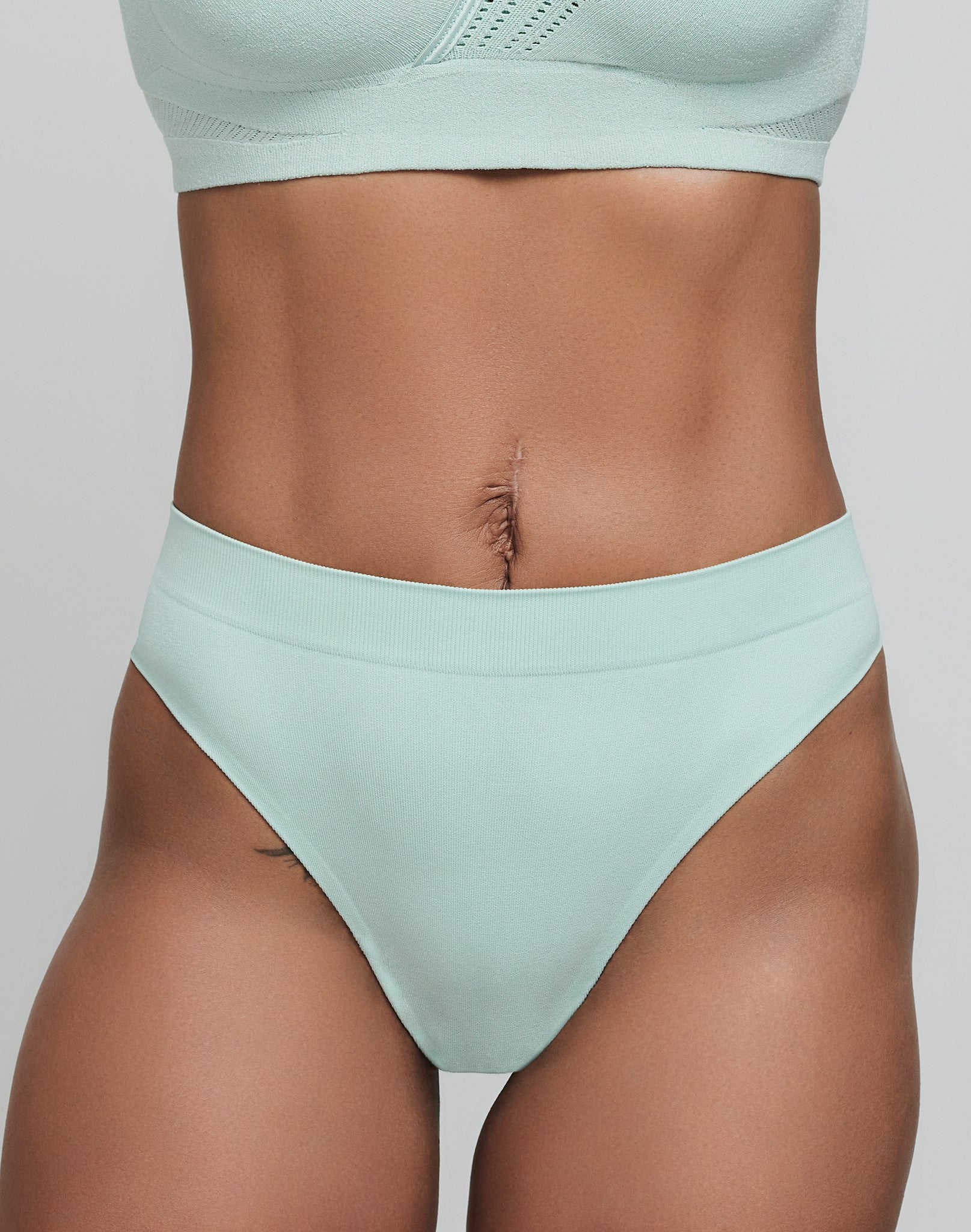 String Seafoam Green