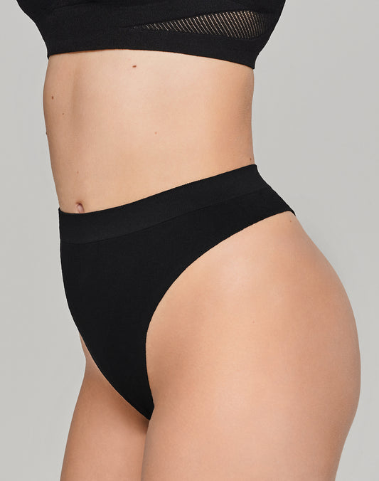 String Black