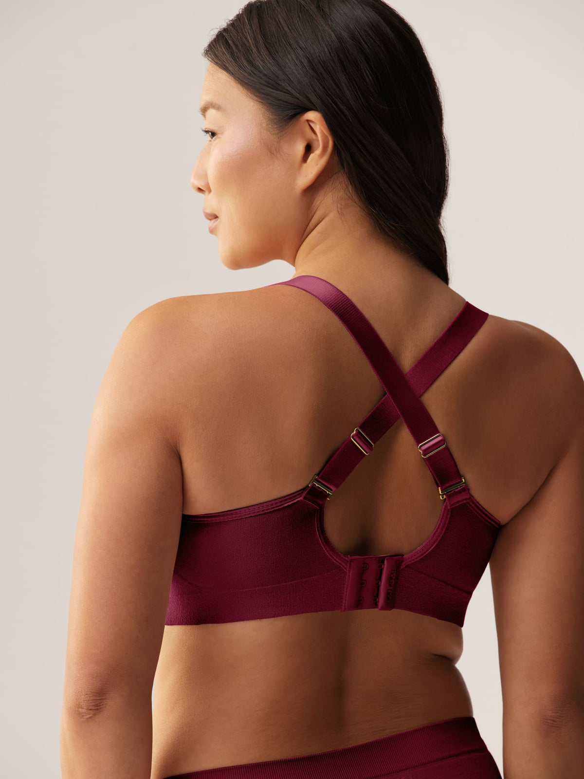 Lara Robust Red