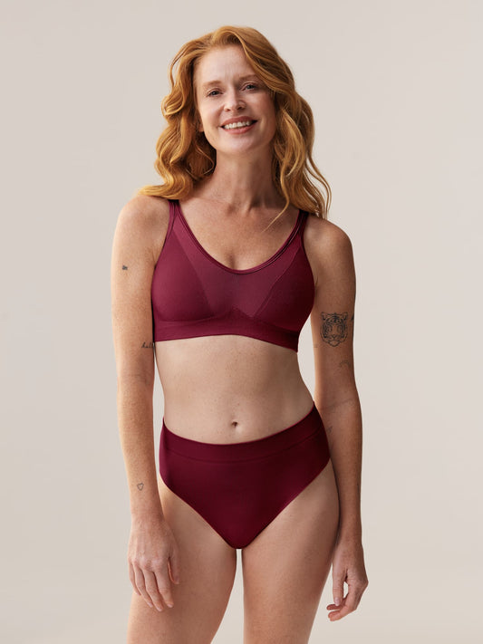 Lara Robust Red
